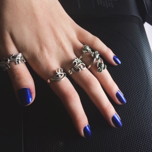 New 11 Piece Silver Boho Ring Set - Picture 5 of 7